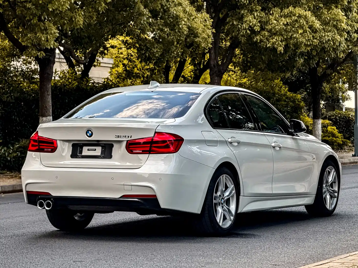 BMW 3 Series 2018 320i M Sport Package фото 7
