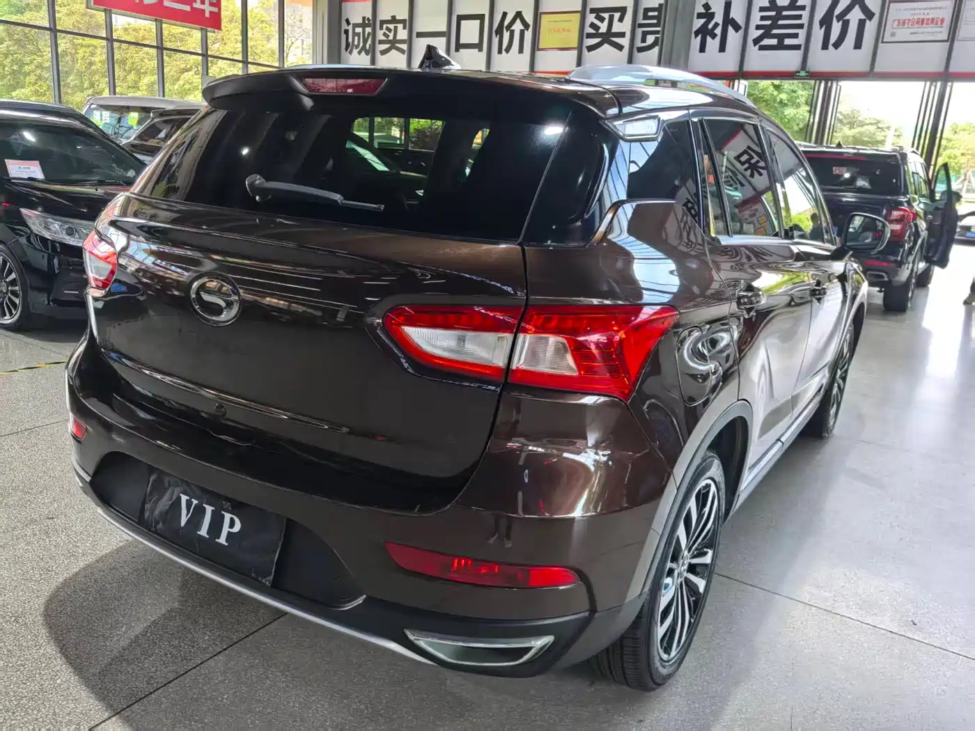 GAC Trumpchi Trumpchi GS4 2017 235T Automatic 2WD Luxury Smart Connected Edition фото 4