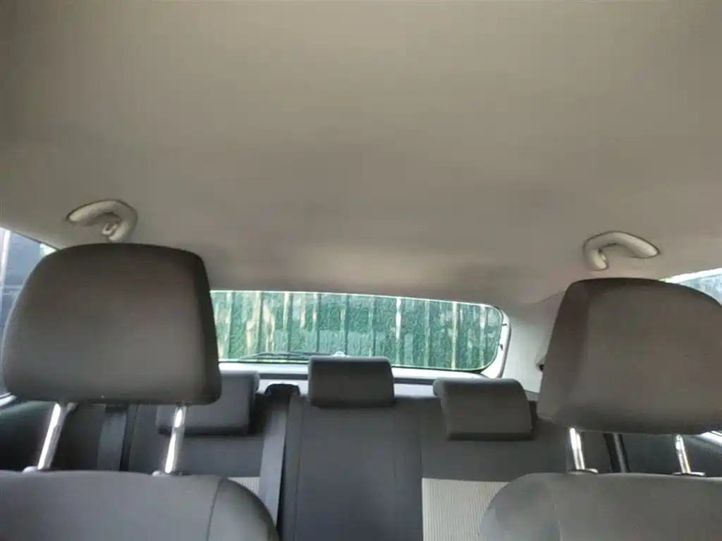 Volkswagen Polo 2016 1.4L Automatic Trend фото 18