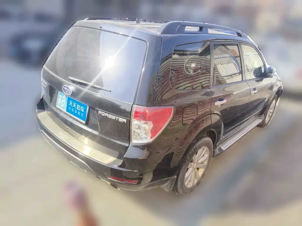 Photo 2 - Subaru Forester