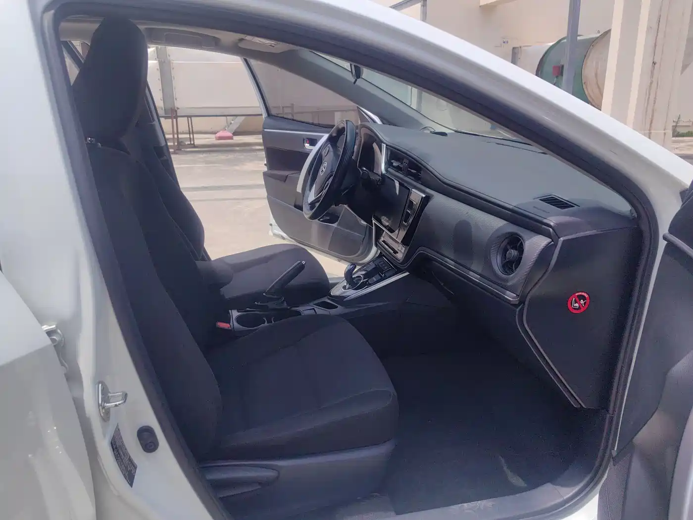 Toyota Levin 2017 Facelift Hybrid 1.8H GS E-CVT Elite Sunroof Edition China V фото 10