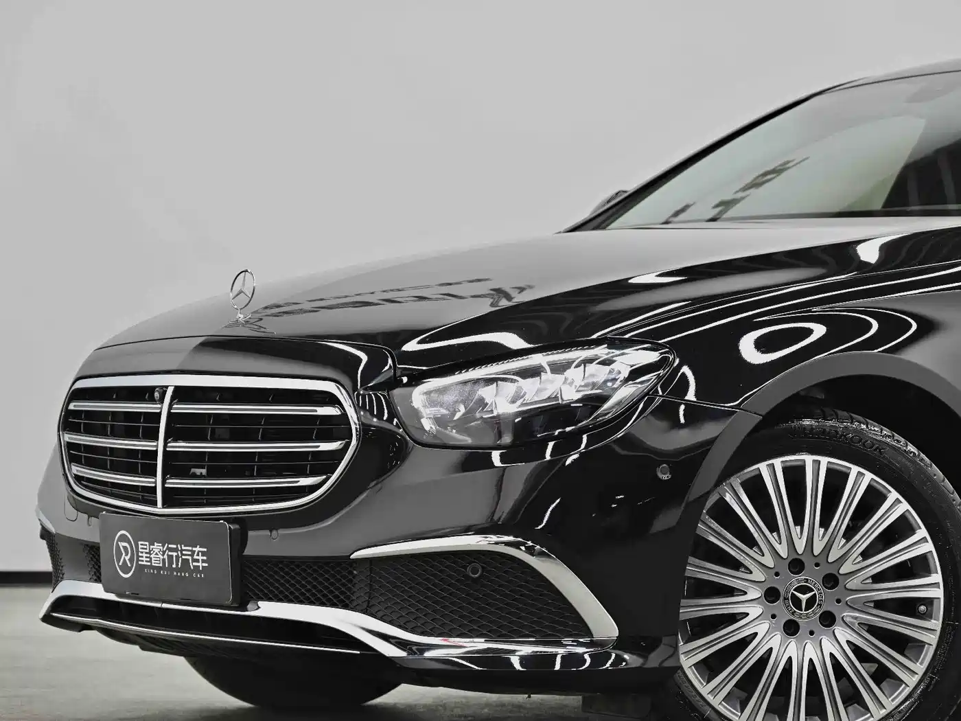 Mercedes-Benz E-Class 2022 E 300 L Fashion фото 6