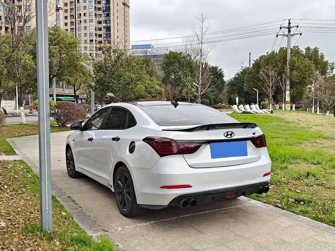 HYUNDAI NAME PICTURE