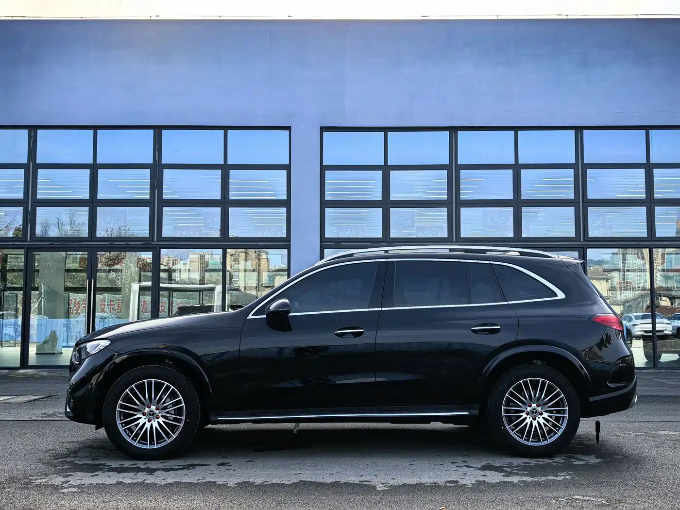 Mercedes-Benz GLC 2025 GLC 300 L 4MATIC Dynamic 5-seater фото 12
