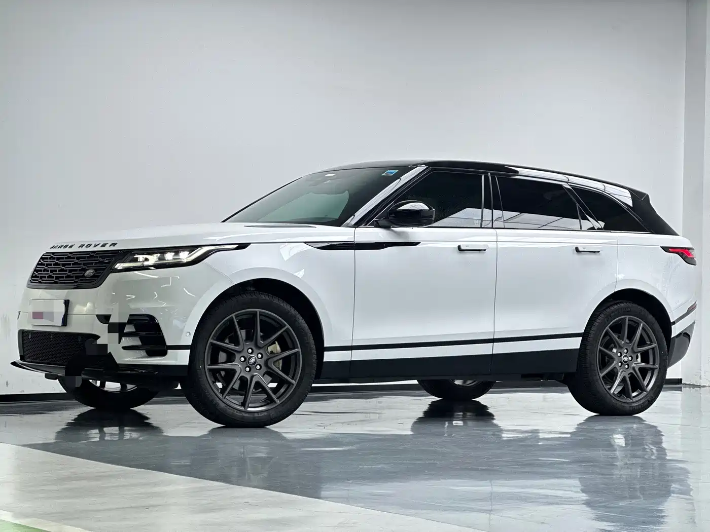 Land Rover Range Rover Velar 2024 Dynamic HSE