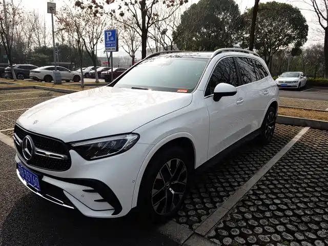 Mercedes-Benz Mercedes-Benz GLC 2023 GLC 260 L 4MATIC Luxury 5-Seater