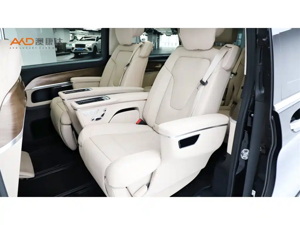 Mercedes-Benz V-Class 2020 V 260 Luxury Edition фото 7