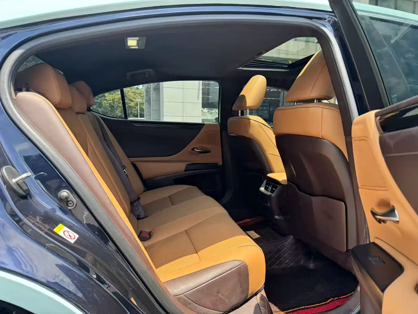 Lexus ES 2018 200 Excellence Edition China V фото 4