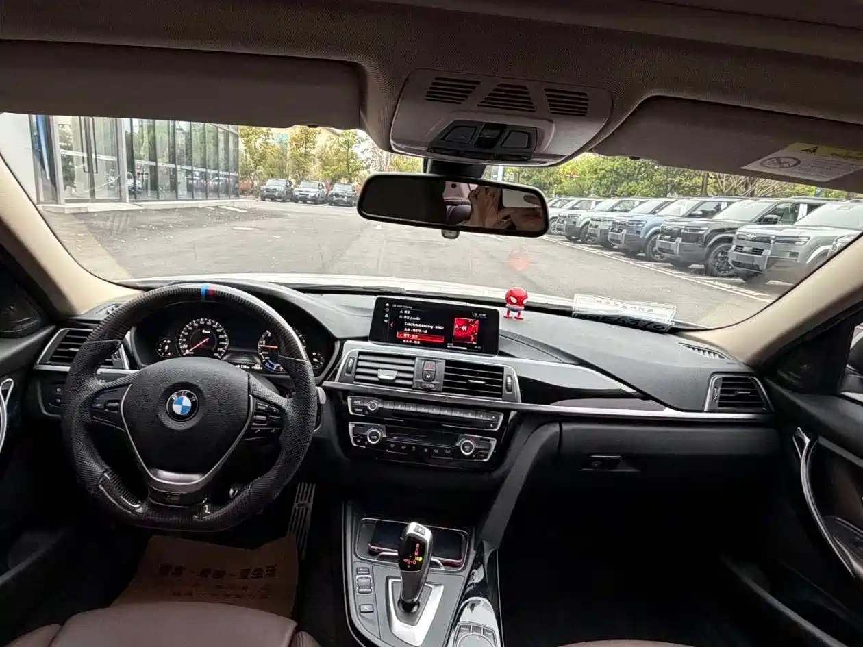 BMW 3 Series 2019 320Li Fashion Type фото 5