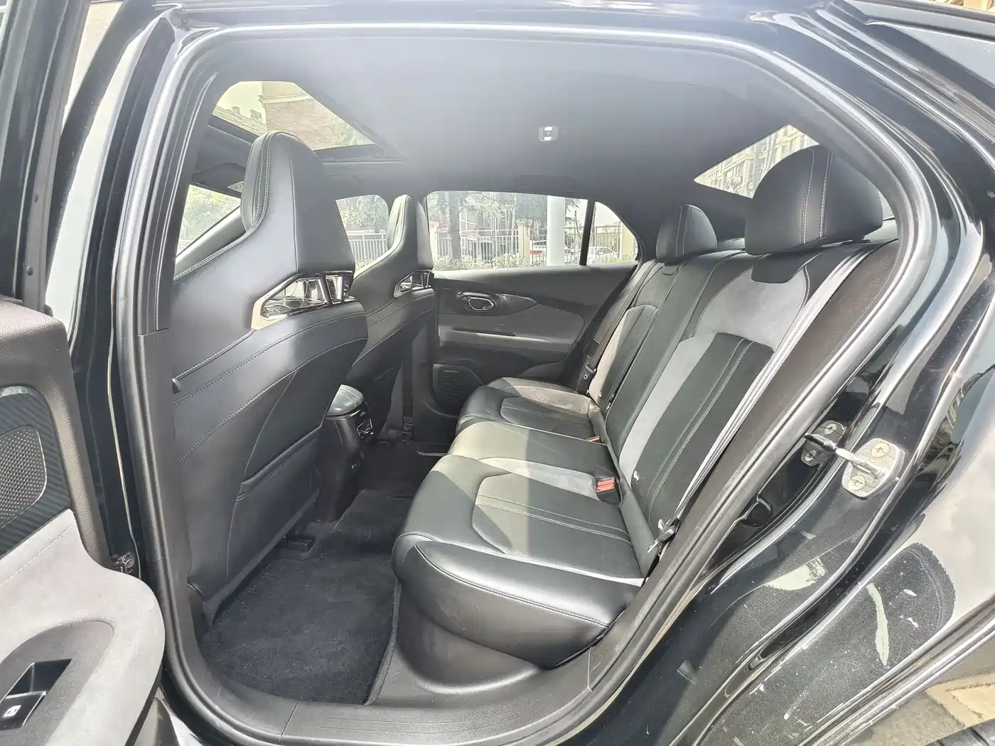 GAC Trumpchi Trumpchi Emkoo 2023 400T Automatic R PRO фото 9