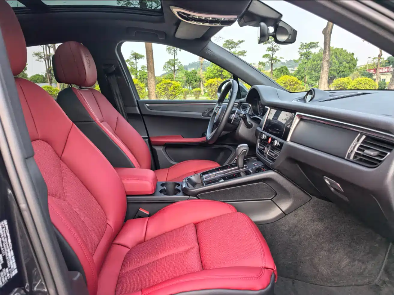 Porsche Macan 2022 Macan 2.0T фото 18