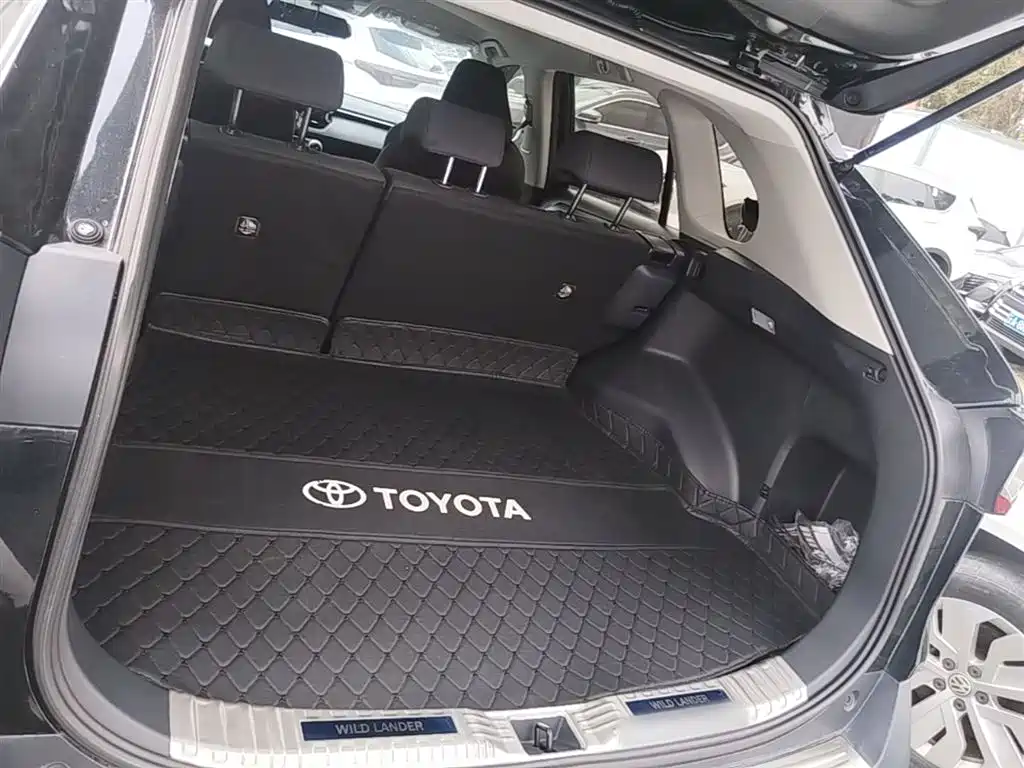 Toyota Wildlander 2022 2.0L CVT FWD Leading Edition фото 19