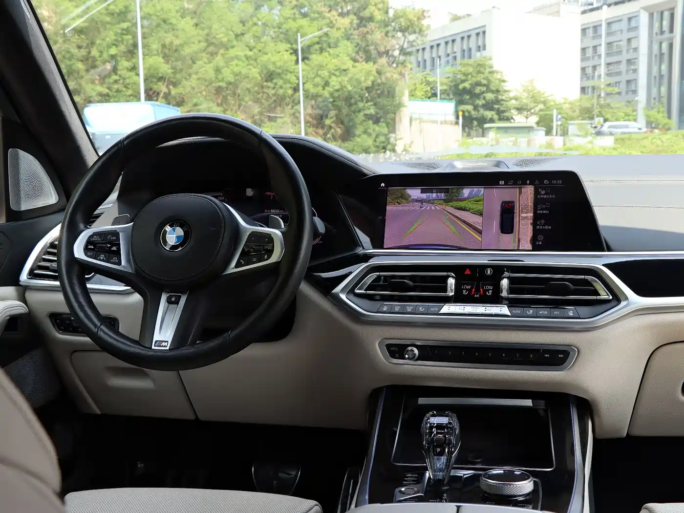 BMW X7 2019 xDrive40i Executive M Sport Package фото 16