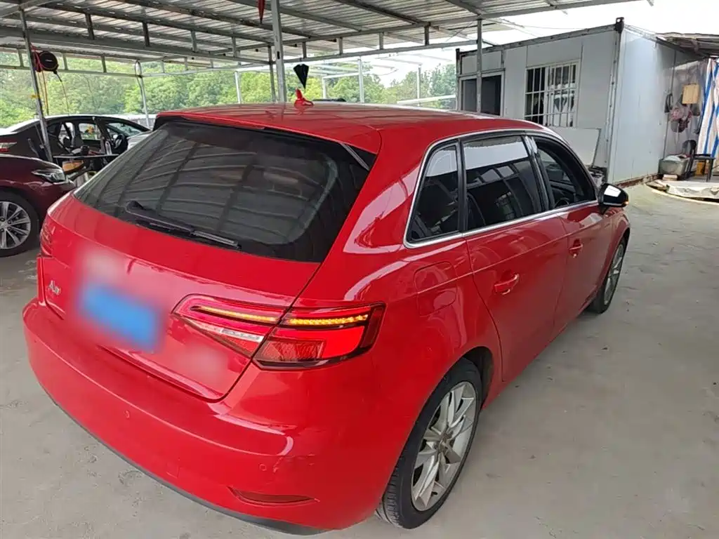 Audi A3 2018 30th Anniversary Sportback 35 TFSI Progressive фото 7