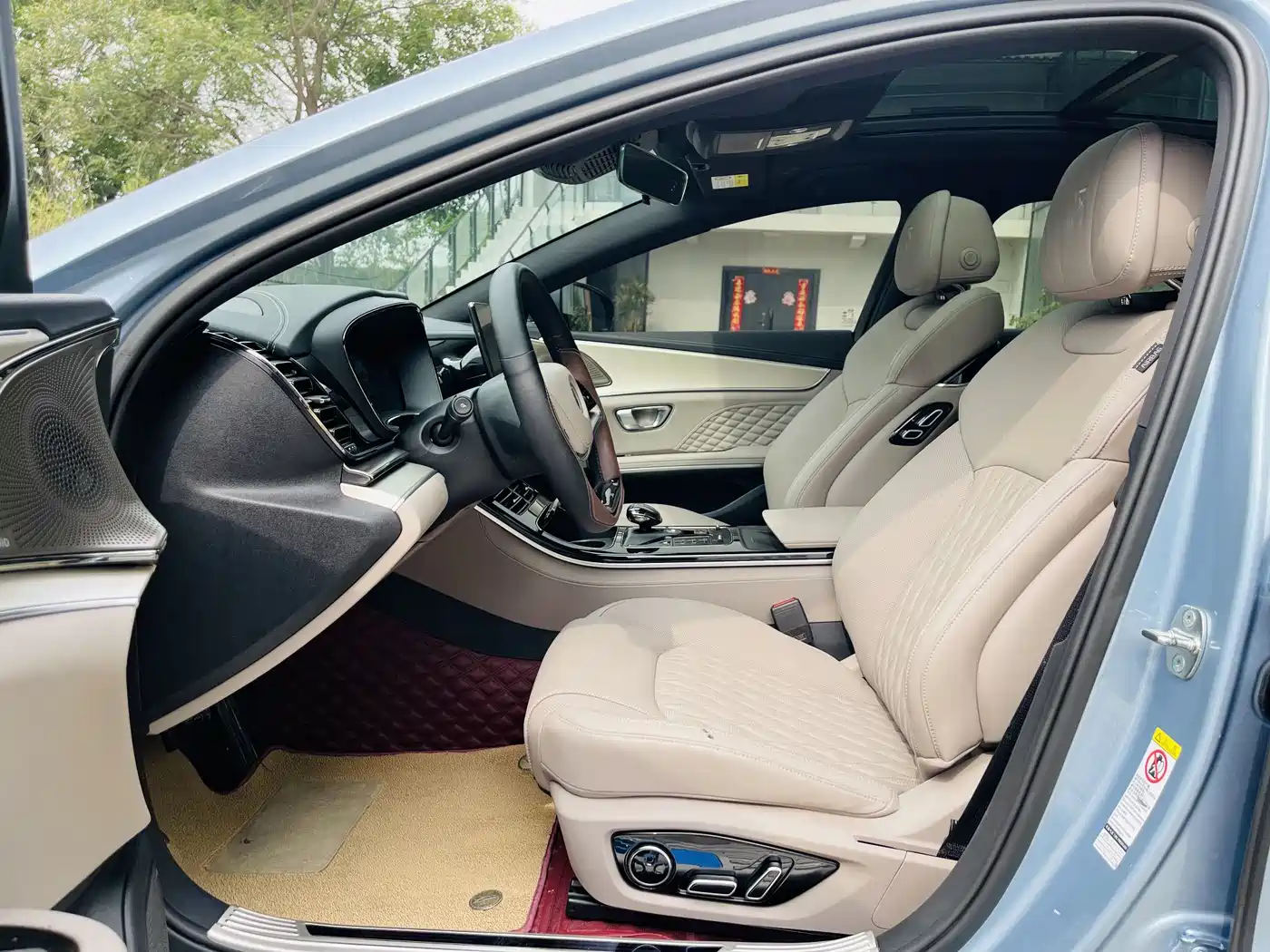 BYD Han 2024 DM-i Glory Edition 121KM Honor фото 5