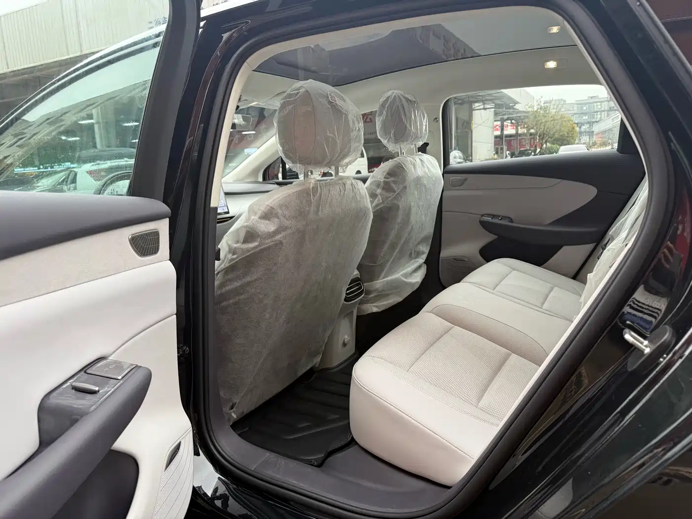 Hongqi HONGQI TIANGONG 05