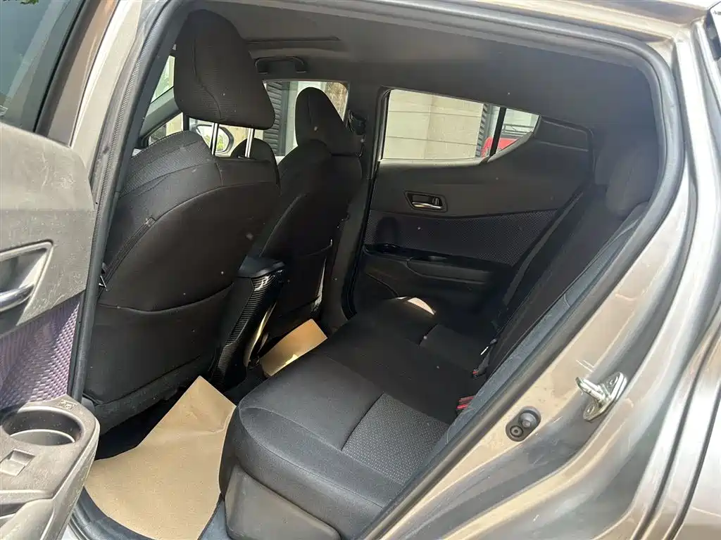 Toyota IZOA 2020 2.0L Yi Xiang Edition фото 9