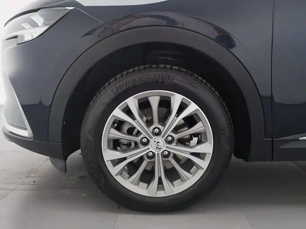 Фото 17 - Buick Envision Plus