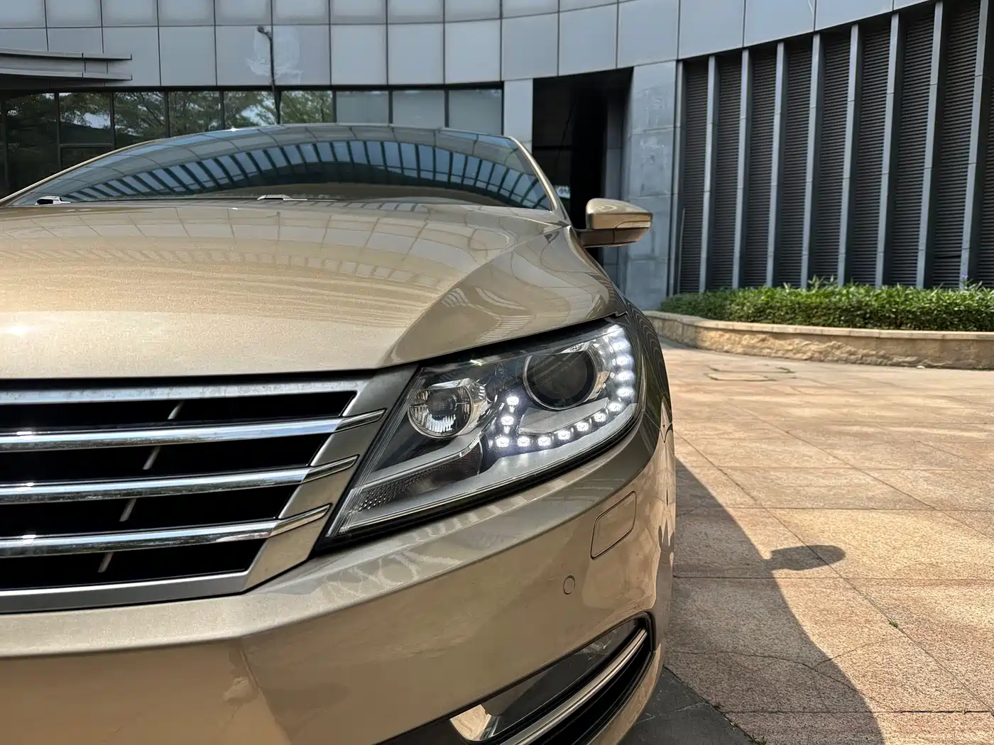 Volkswagen FAW-Volkswagen CC 2015 1.8TSI Luxury фото 4