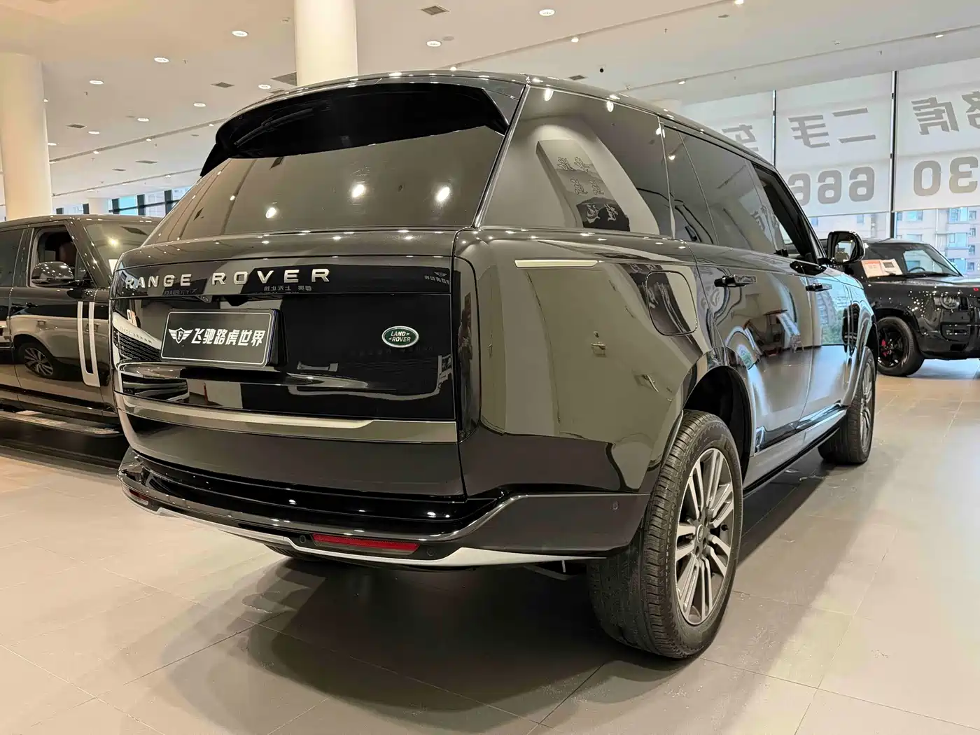 Land Rover Range Rover 2024 2024 3.0 L6 400PS Golden Age Extended