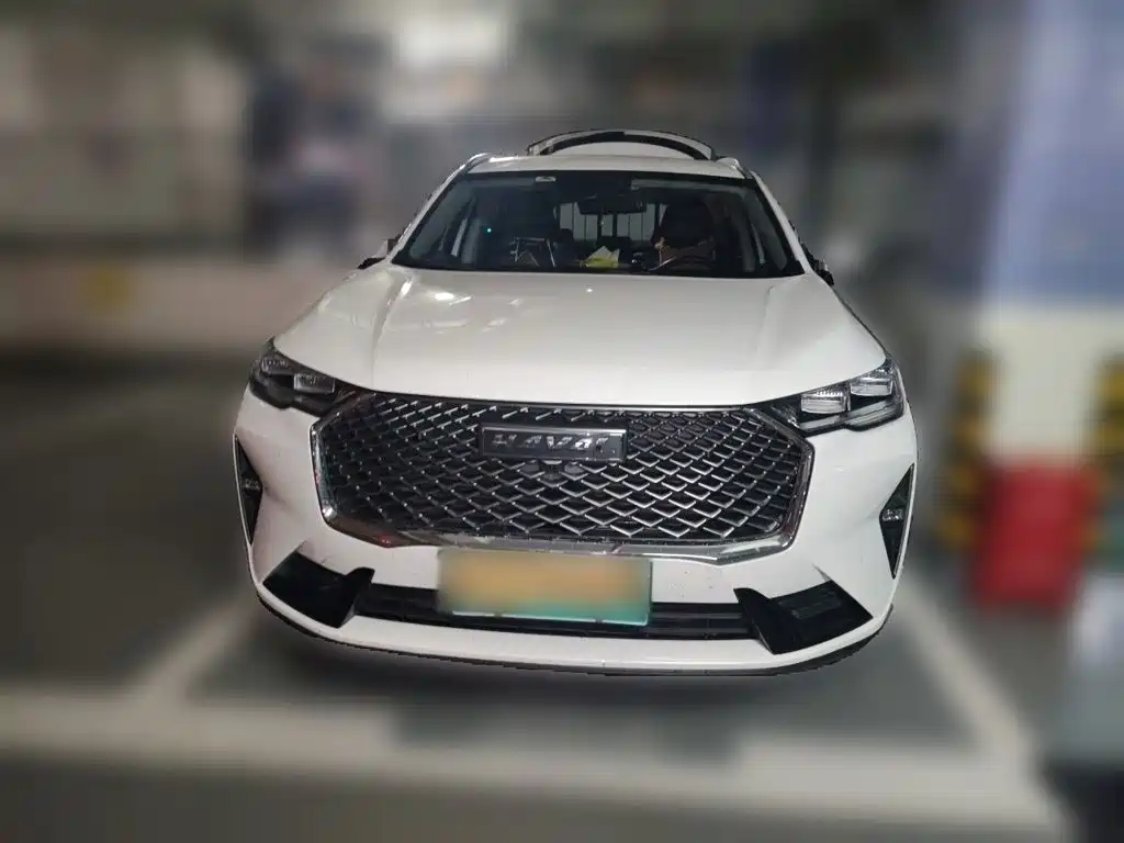 Photo 2 - Haval H6