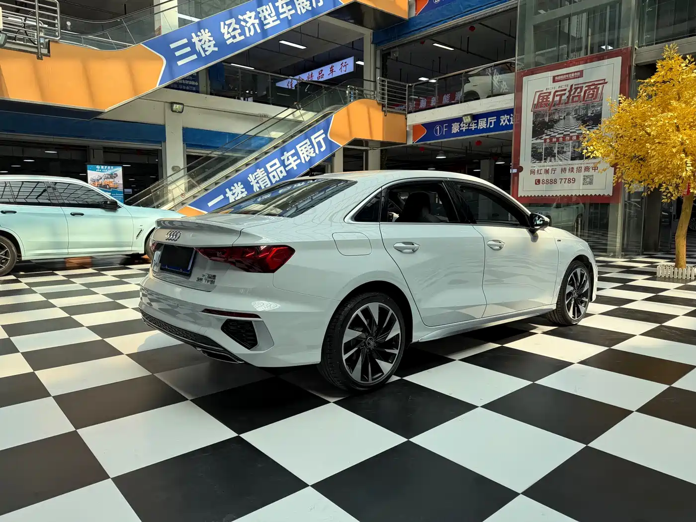 Audi A3 2023 Facelift A3L Limousine 35 TFSI Fashion Sport фото 5