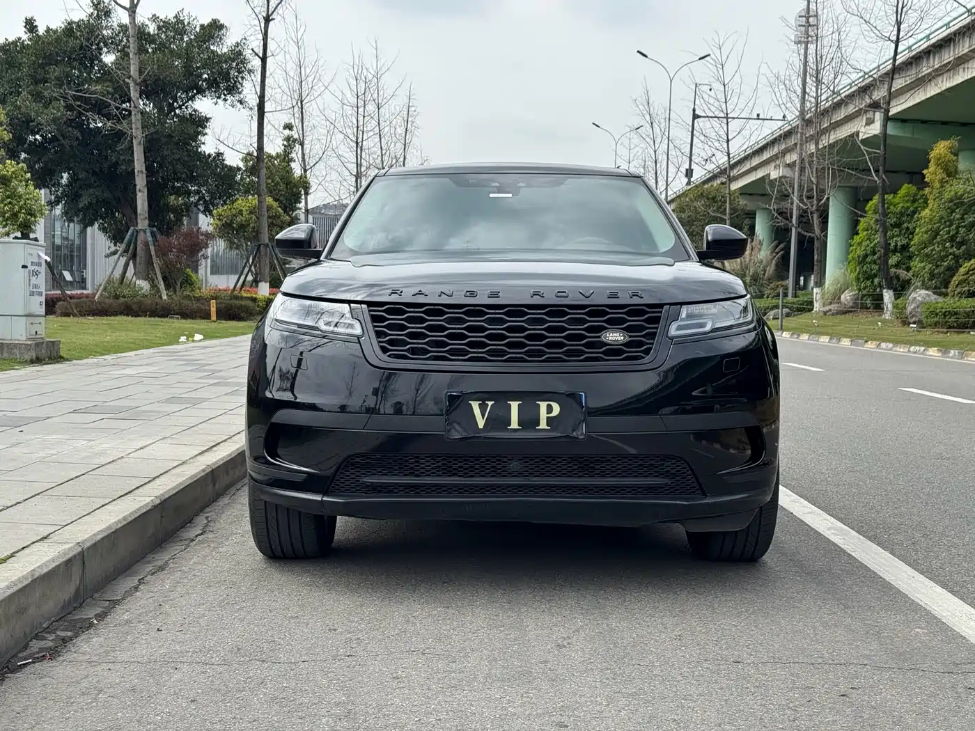 Land Rover Range Rover Velar 2018 P380 R-DYNAMIC SE фото 3