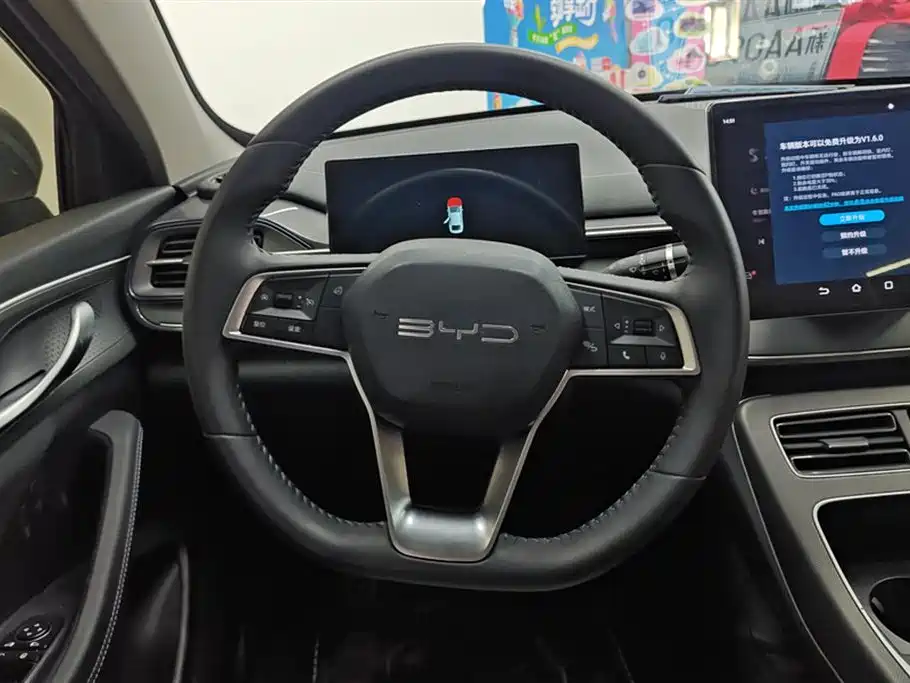 BYD Destroyer 05 2024 Glory Edition DM-i 55KM Luxury фото 15