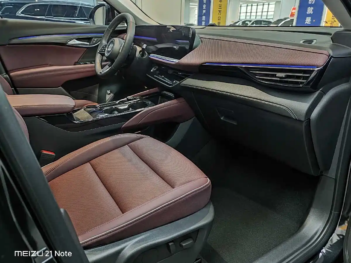 Buick Envision Plus 2026 Envision Plus 28T FWD Base фото 9