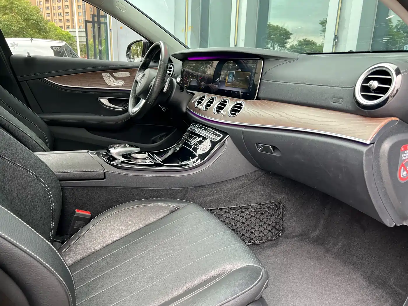 Mercedes-Benz E-Class 2016 E 300 L Fashion Type фото 21