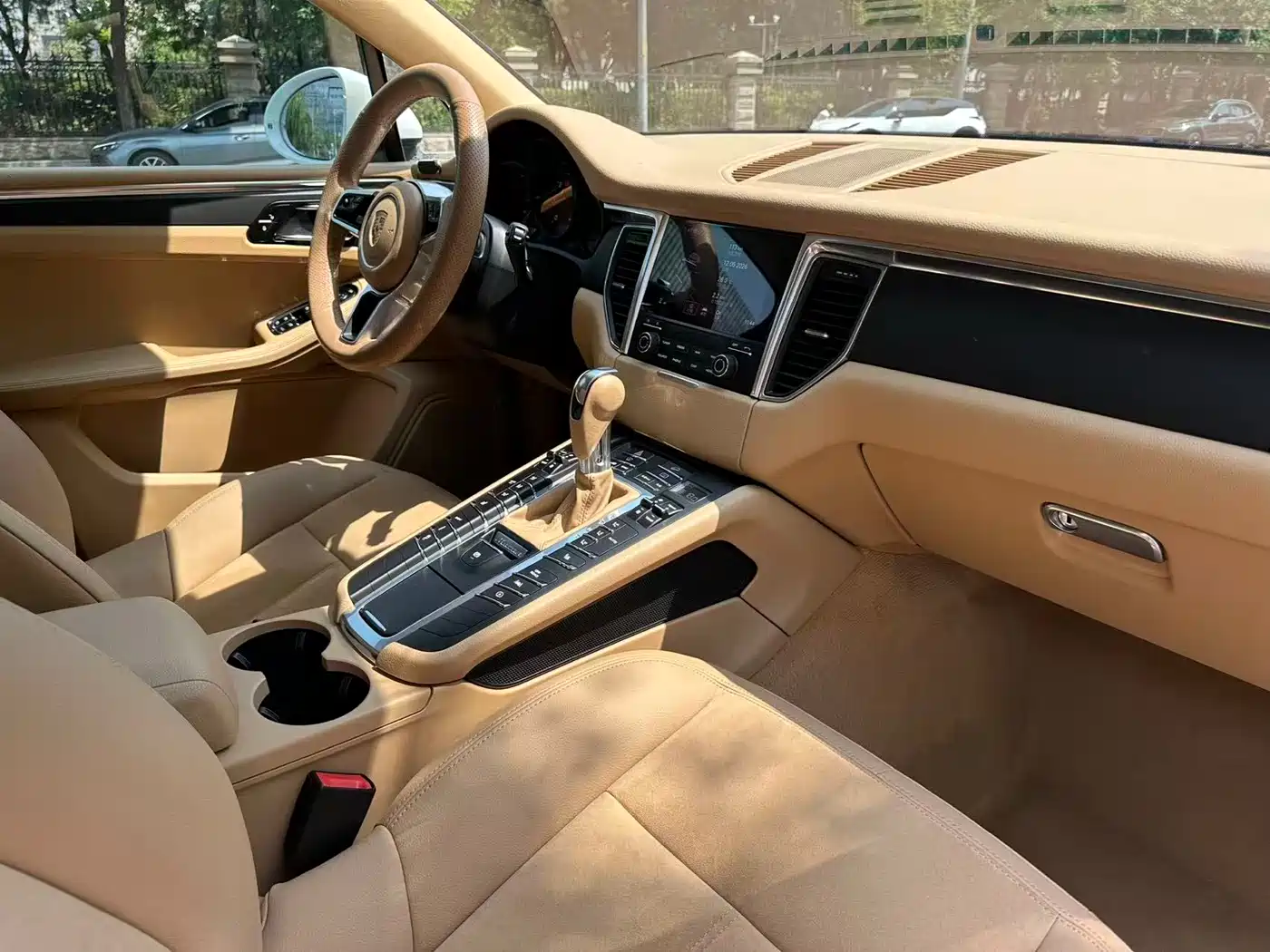 Porsche Macan 2017 Macan 2.0T фото 15