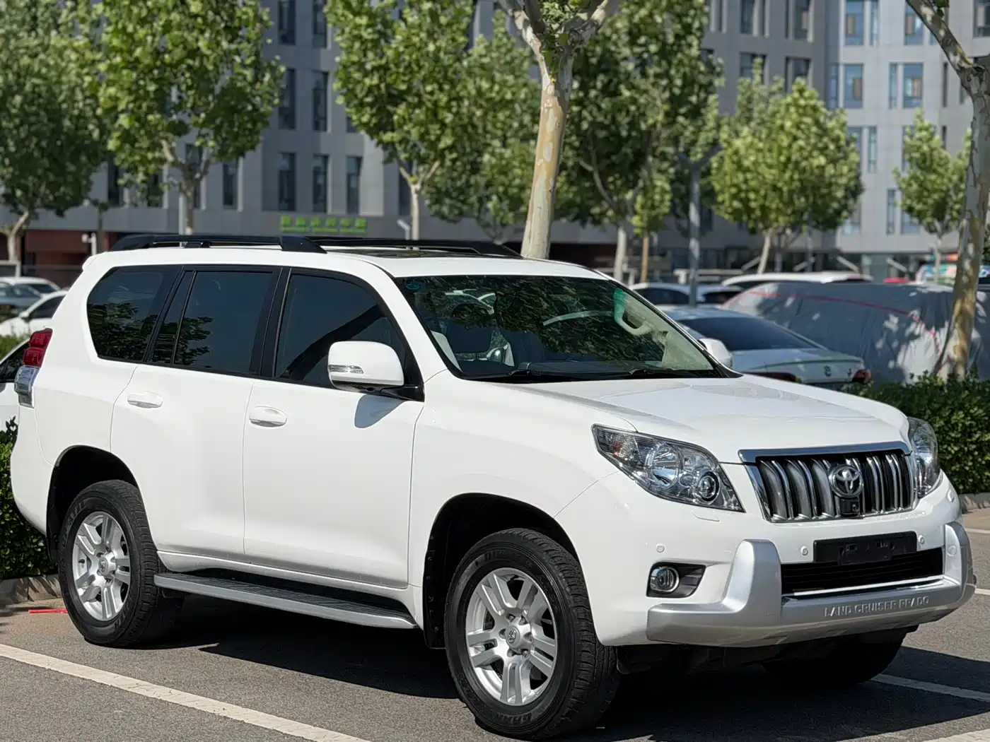 Toyota Prado 2010 4.0L Automatic VX NAVI фото 3
