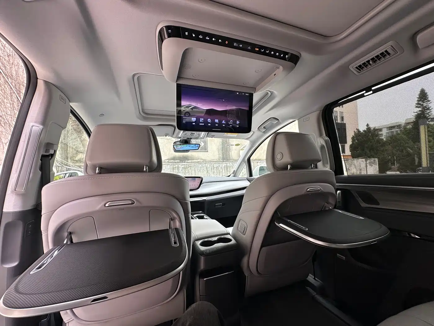 Buick GL8 2025 Land Honor Premium Edition фото 19