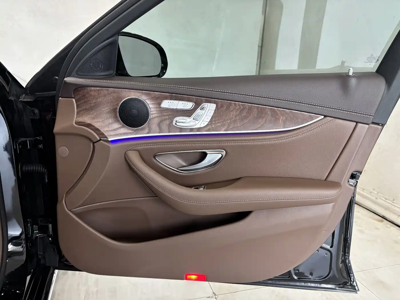 Mercedes-Benz E-Class 2023 Facelift E 300 L Fashion фото 25