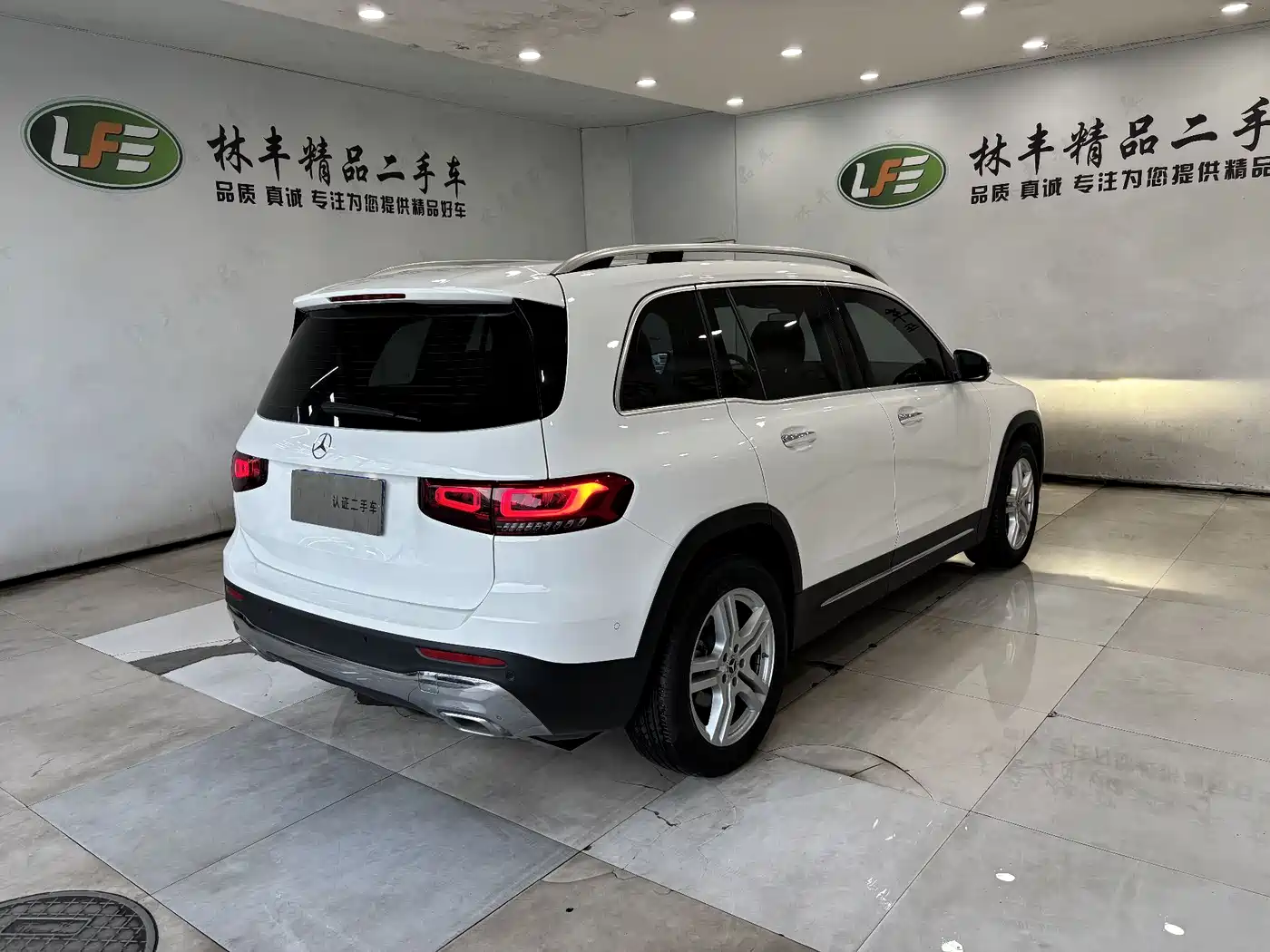 Mercedes-Benz GLB 2023 GLB 220 Dynamic фото 5