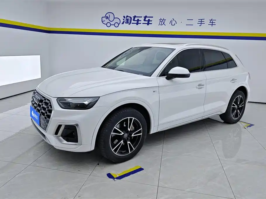 Audi Q5L 2021 40 TFSI Fashion Dynamic