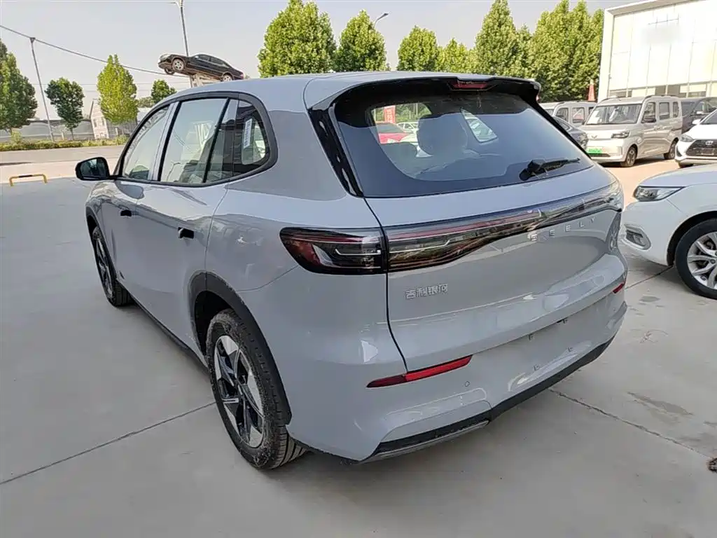 Geely Galaxy Galaxy E5 2026 530km Voyager Edition фото 5