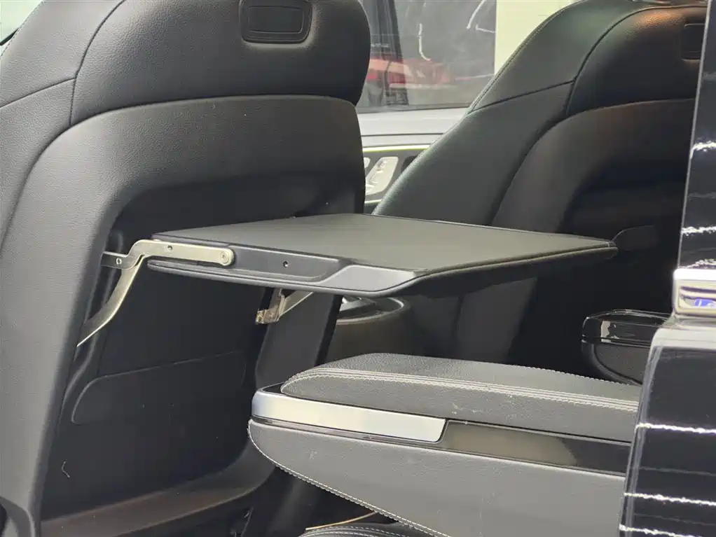 Mercedes-Benz V-Class 2020 V 260 Navigator Edition фото 14