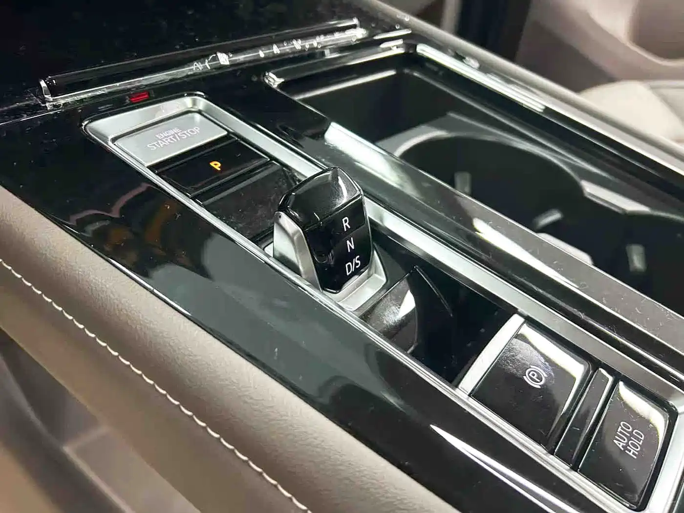 Volkswagen Viloran 2024 380TSI Prestige Edition фото 11