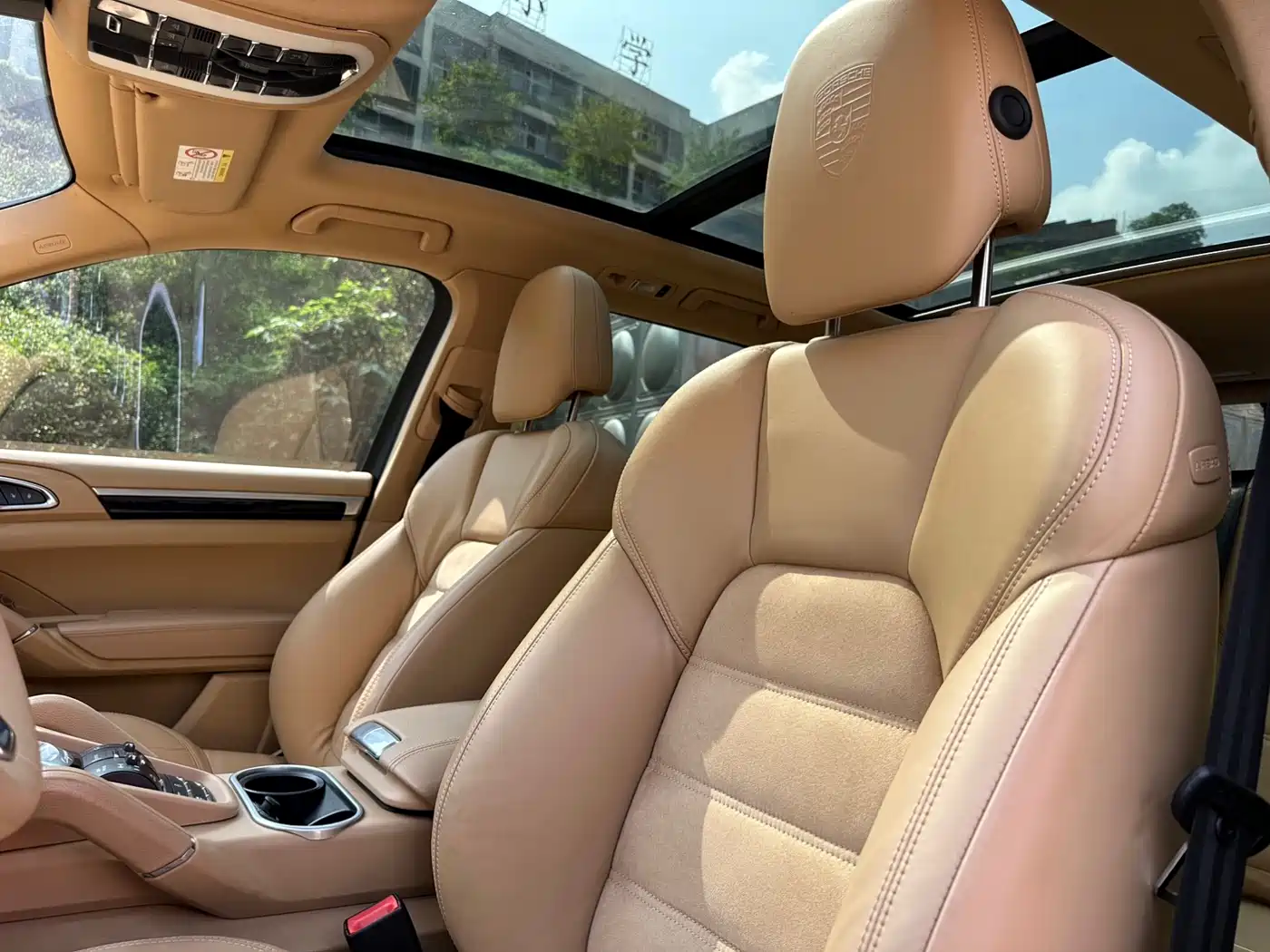 Porsche Cayenne 2016 Cayenne Platinum Edition 3.0T фото 17