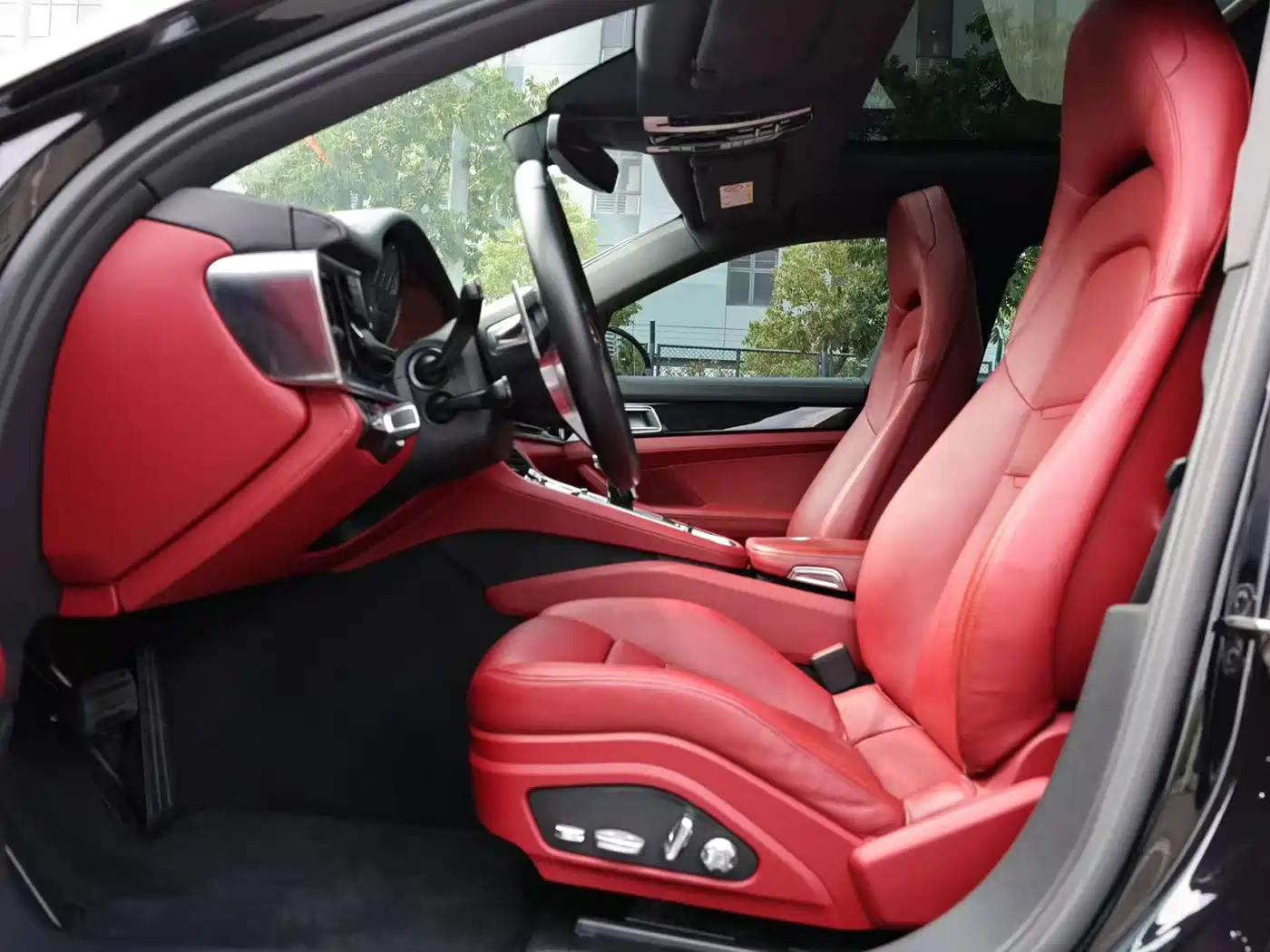 Porsche Panamera 2017 Panamera 3.0T фото 7