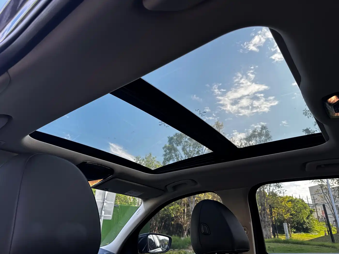BMW 3 Series 2020 325Li M Sport Package фото 18