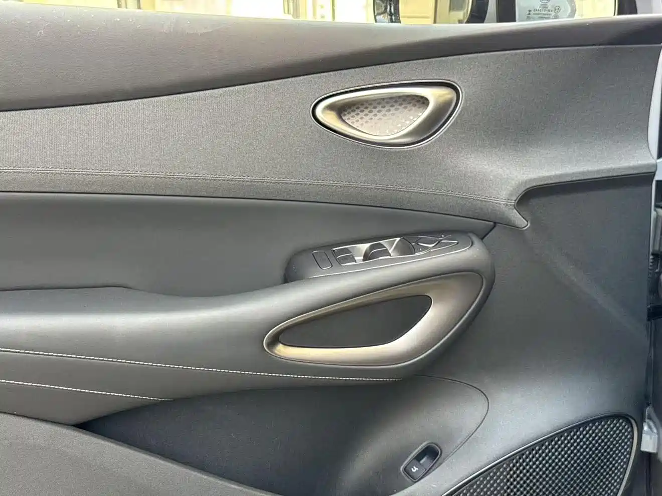 BYD Hai Shi 05 EV 2025 520KM Flagship Smart Navigation Edition фото 4
