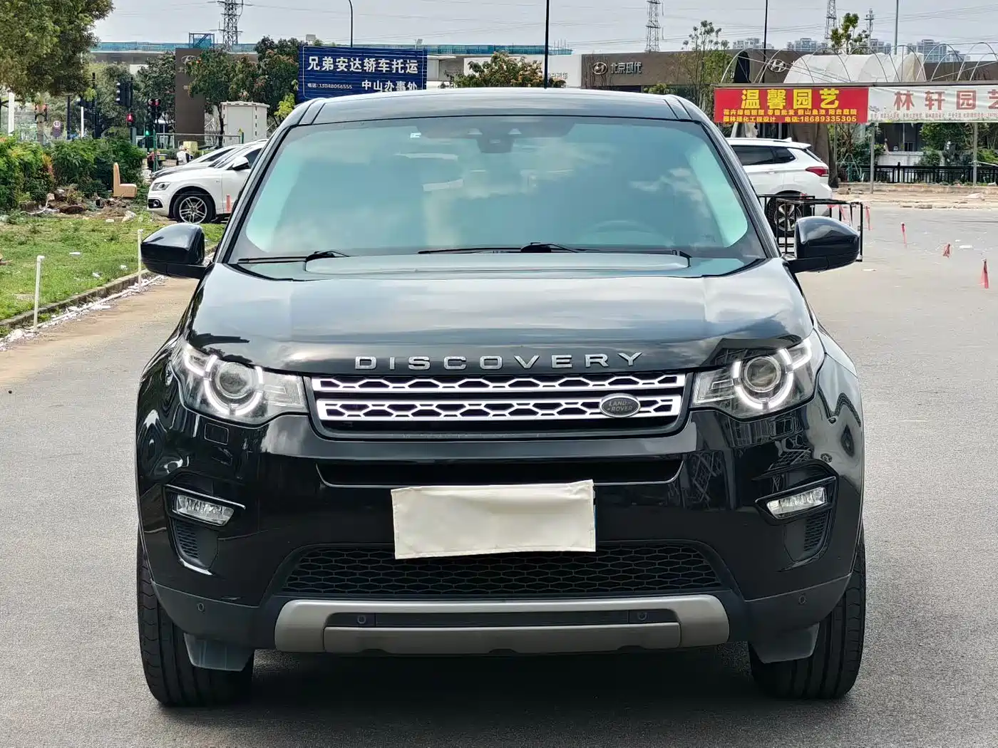 Land Rover Discovery Sport 2018 240PS HSE Edition фото 3