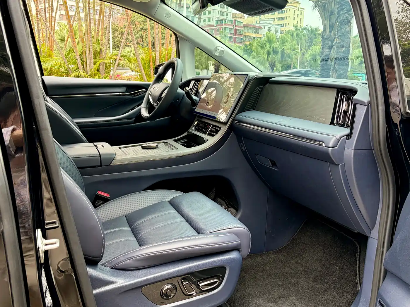 GAC TRUMPCHI YEARNING FOR M8