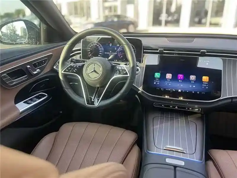Mercedes-Benz E-Class 2025 E 300 L Fashion фото 7