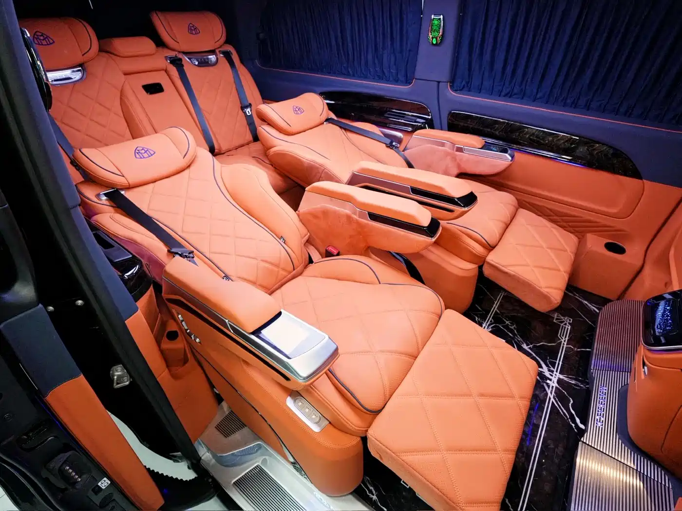 Mercedes-Benz Vito 2024 2.0T Elite Edition 7-Seater фото 23