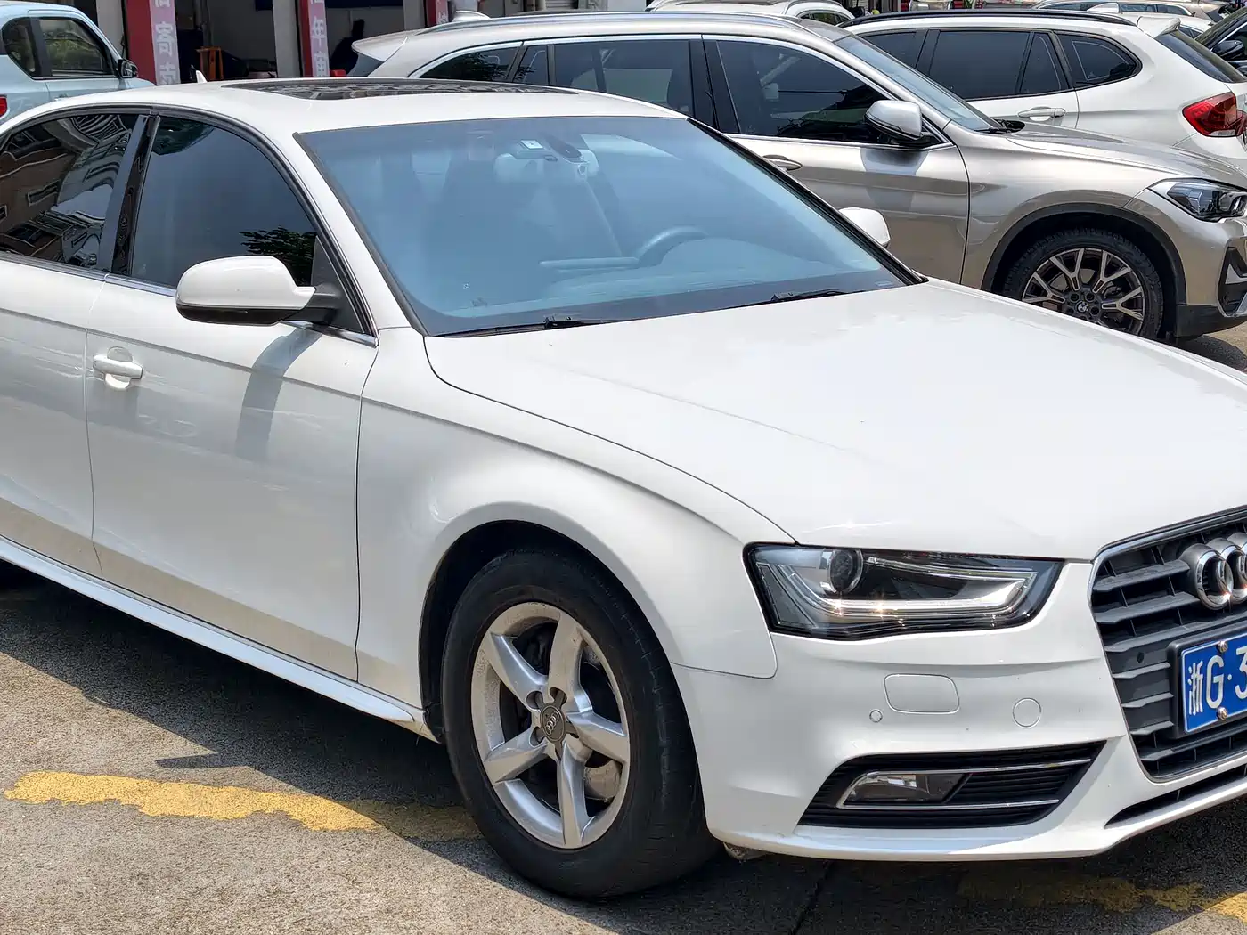 Audi A4L 2016 30 TFSI Collector's Edition Automatic Comfort фото 4