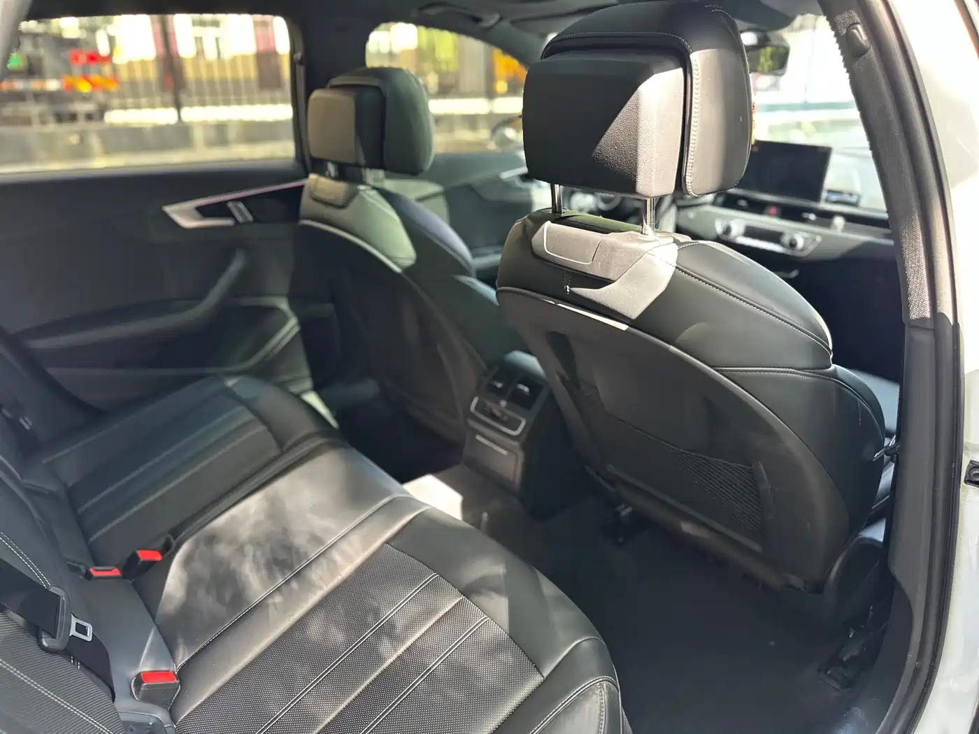 Audi A4L 2024 40 TFSI Luxury Dynamic фото 12