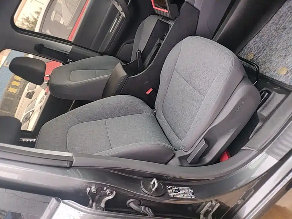 Фото 25 - Wuling Motors Wuling Hongguang New Energy